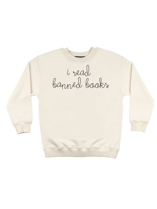 "i read banned books" kids' sweatshirt Sweatshirt Dubow 2T Cream 