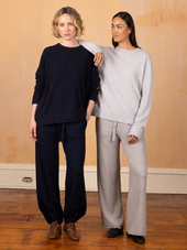 Women's Oversized 100% Cashmere Crewneck Sweater