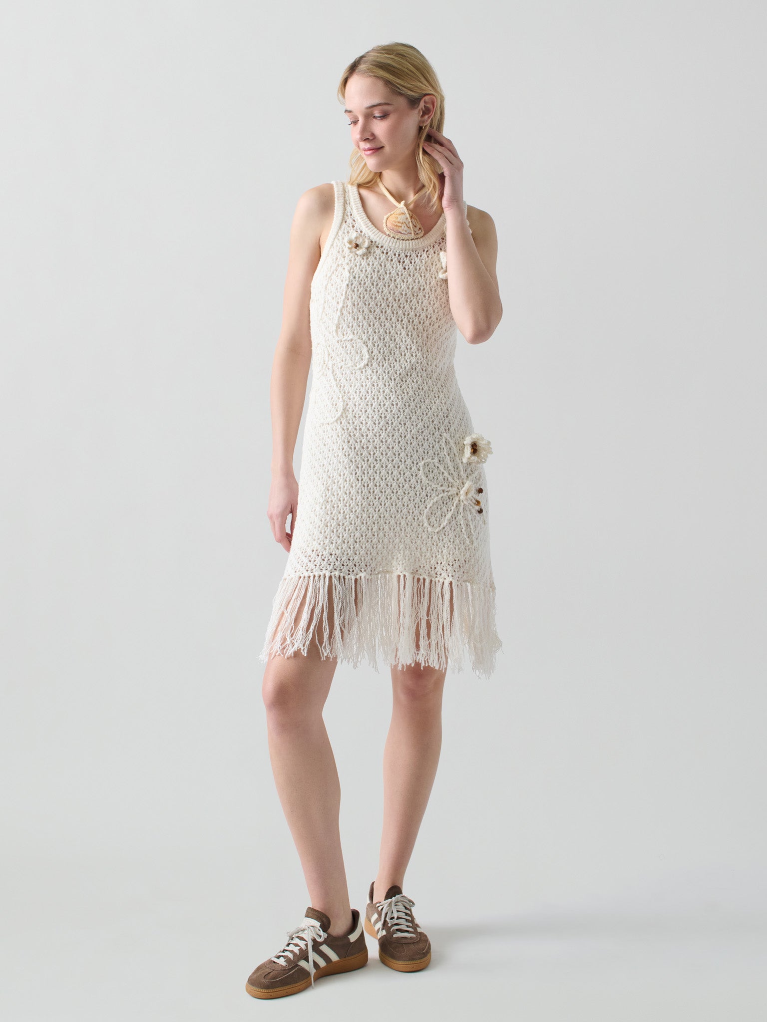 brandy melville white karla dress Blue Seersucker Sleeveless Mini Summer Sz S neckline and cream floral embroidery inspired by the Tree of Life brandyusa