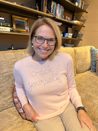 Katie Couric's "check yourself" Crewneck Sweater Donation Pale Pink XS 